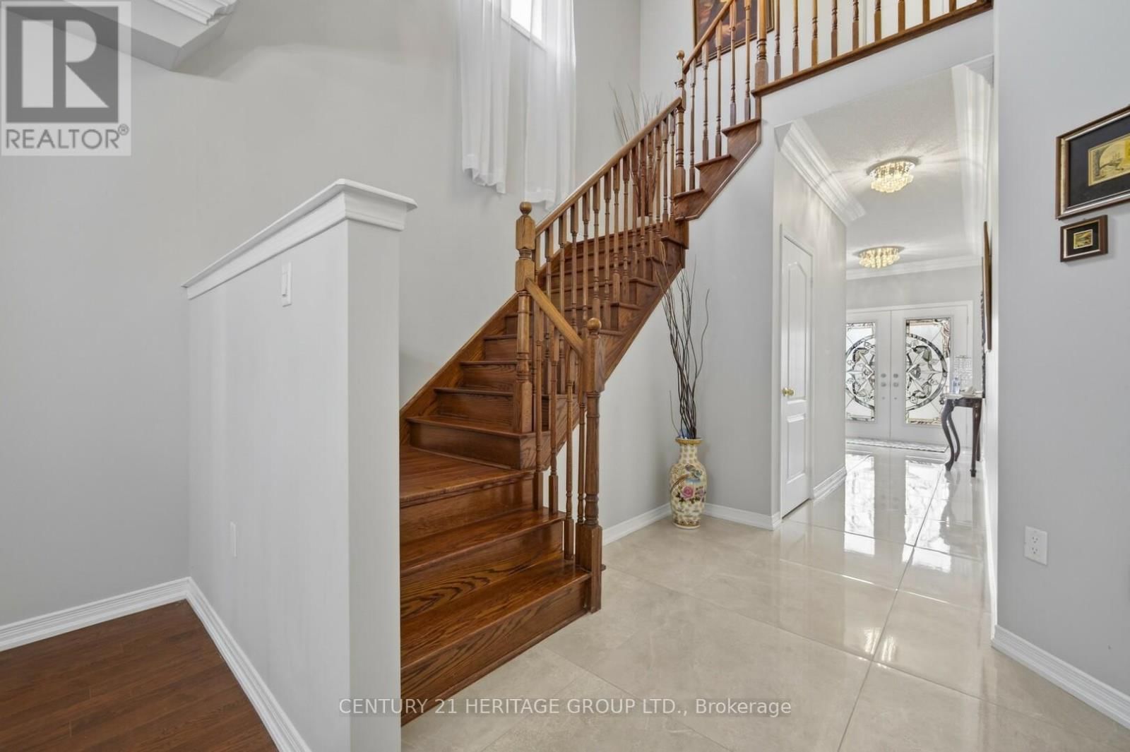 154 RICHARDSON CRESCENT Image 5