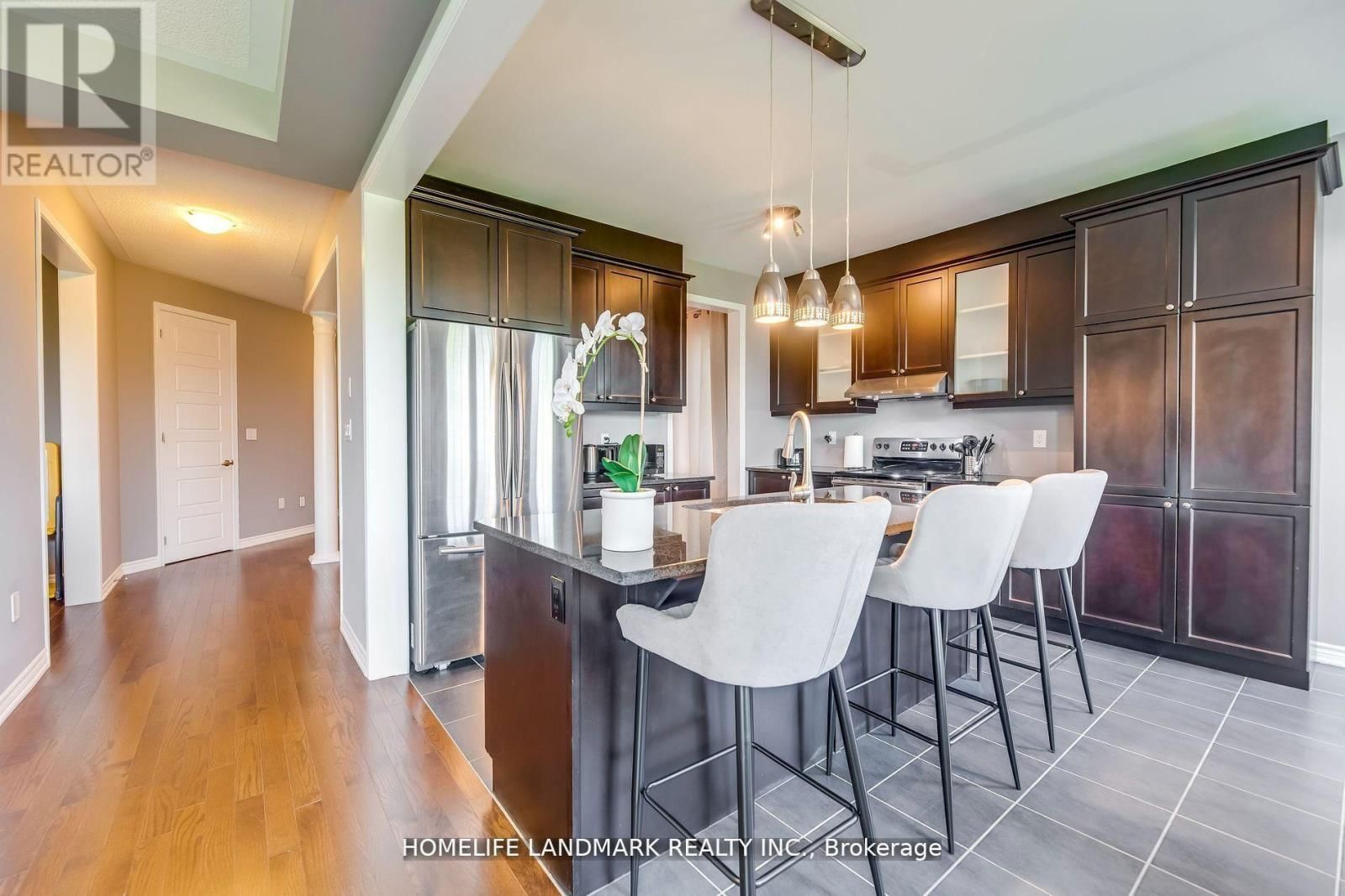 186 DEGRAAF CRESCENT Image 11