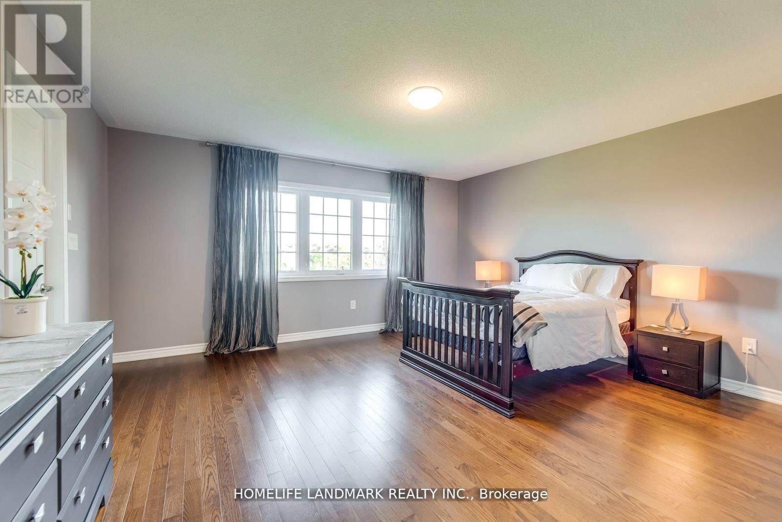 186 DEGRAAF CRESCENT Image 20