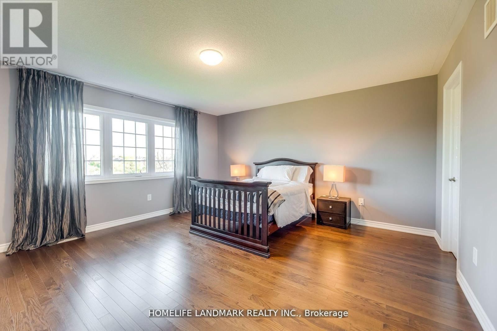 186 DEGRAAF CRESCENT Image 21