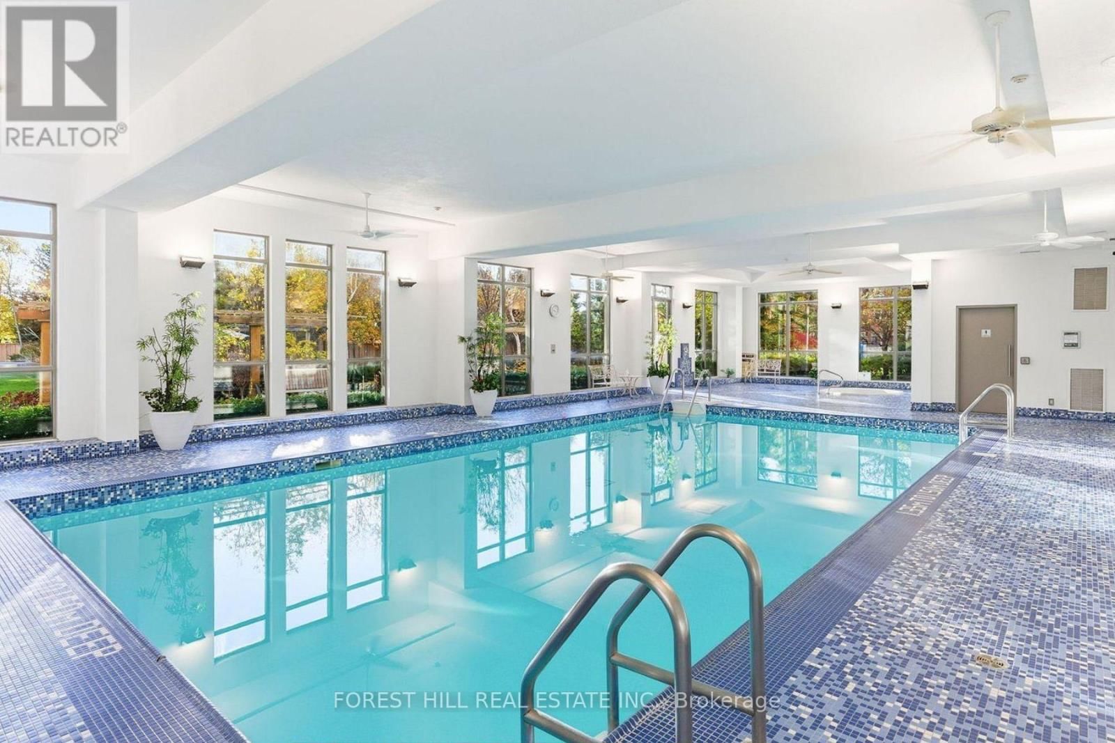 408 - 88 PROMANADA CIRCLE Image 21