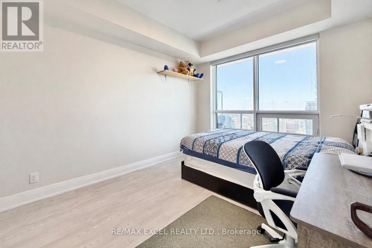 1801 - 18 WATER WALK DRIVE Image 13