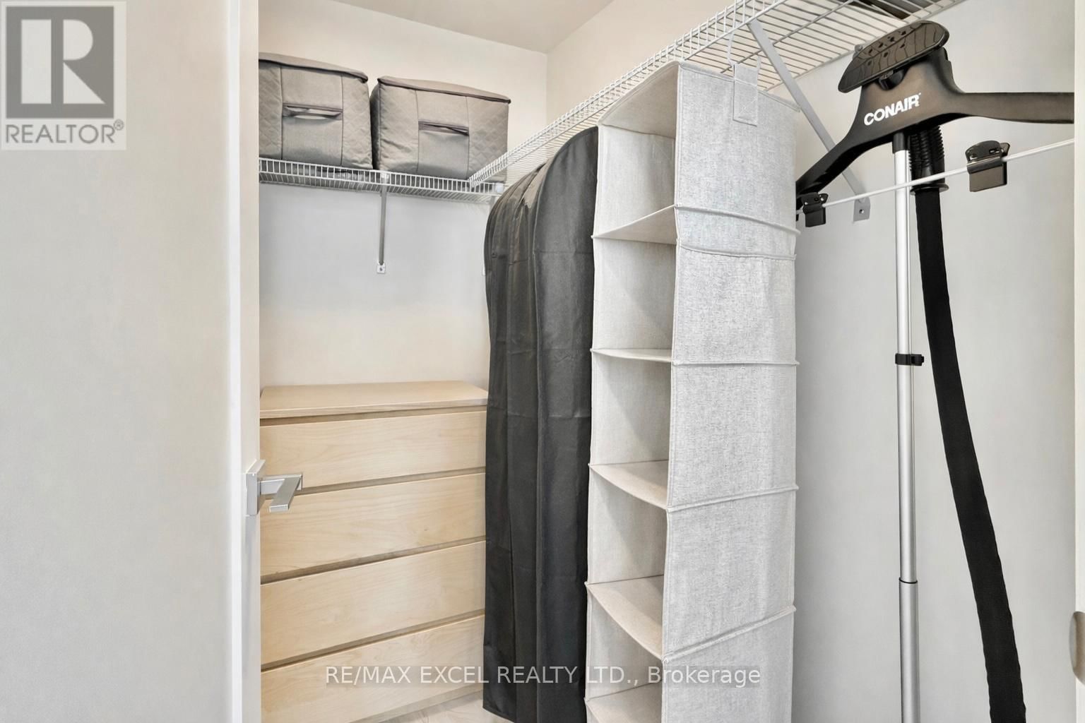 1801 - 18 WATER WALK DRIVE Image 15