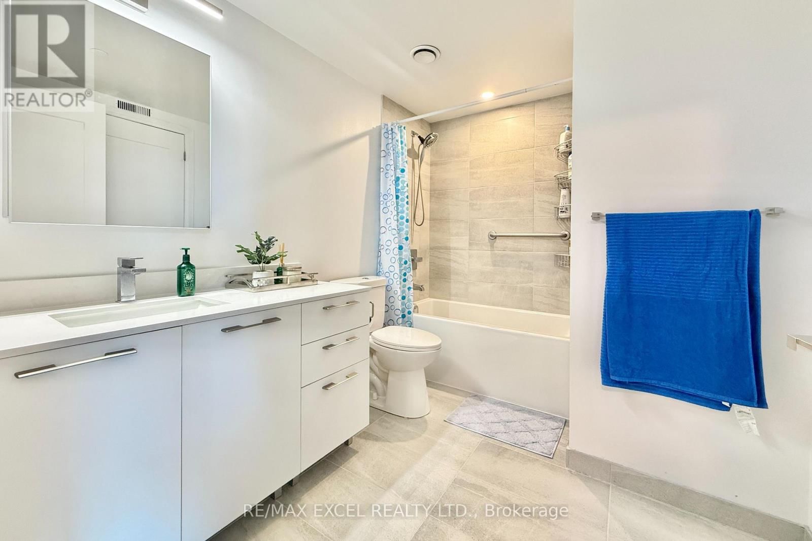 1801 - 18 WATER WALK DRIVE Image 17