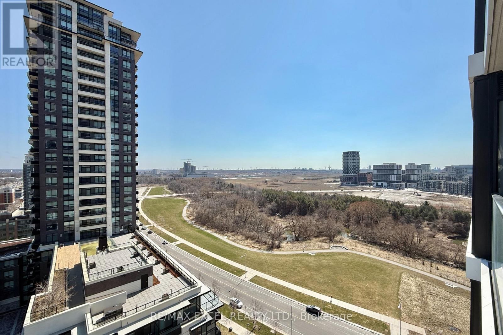 1801 - 18 WATER WALK DRIVE Image 21