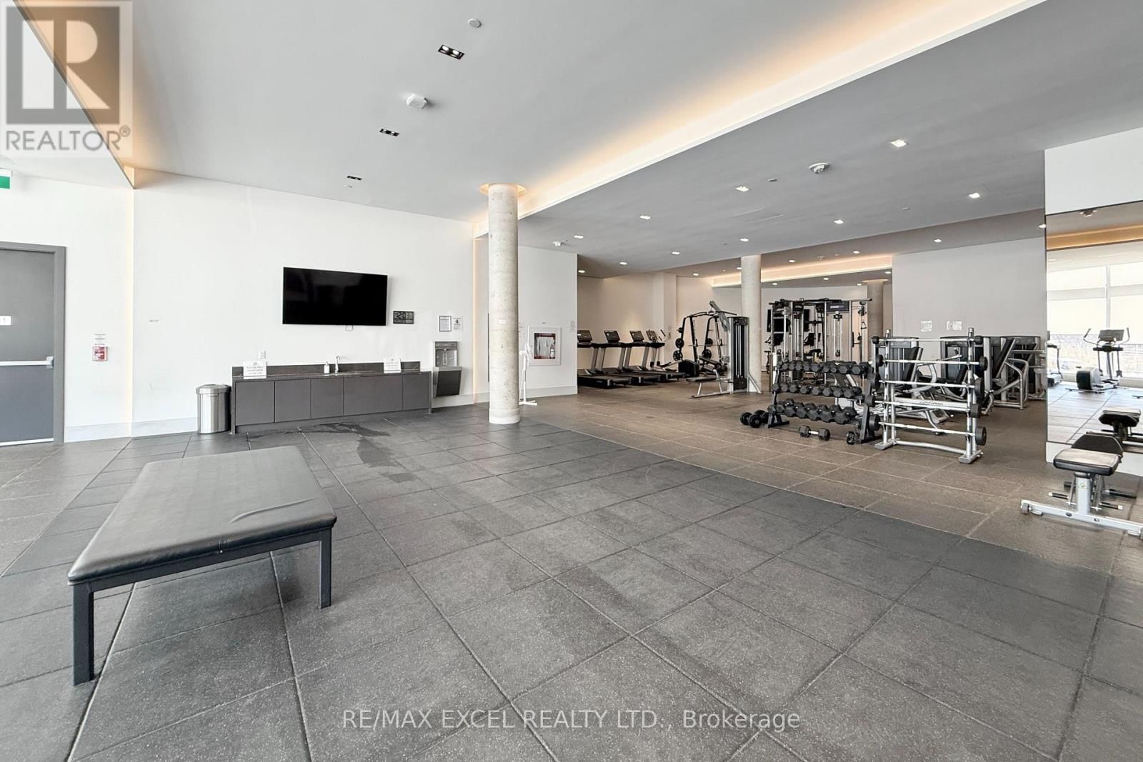 1801 - 18 WATER WALK DRIVE Image 31