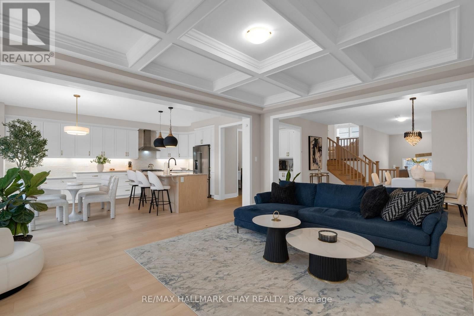 721 MIKA STREET Image 11