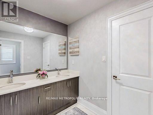 126 SILK TWIST DRIVE Image 23