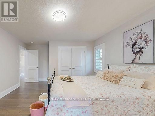 126 SILK TWIST DRIVE Image 26