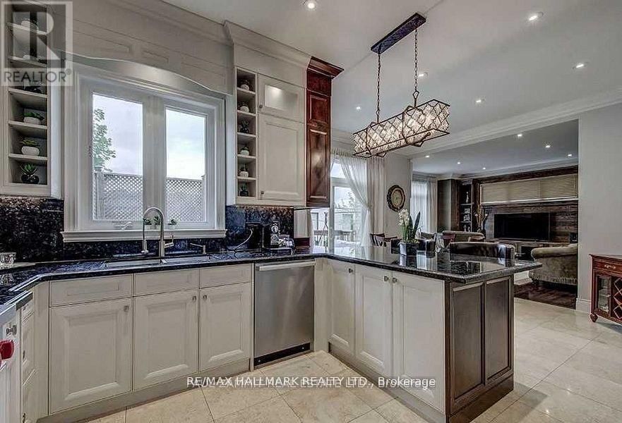 90 GRANDVIEW AVENUE Image 16