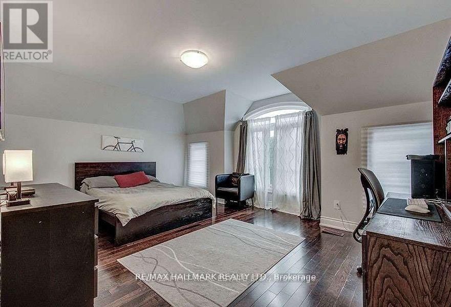 90 GRANDVIEW AVENUE Image 9