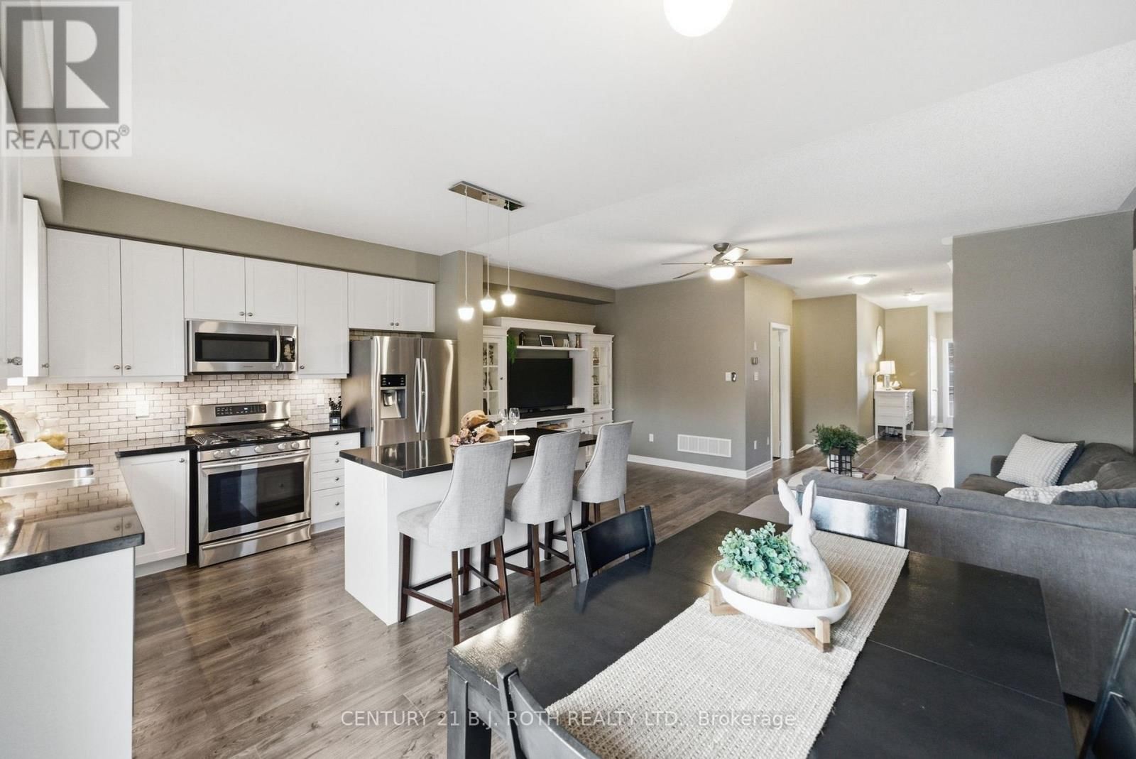 20 BUD DOUCETTE COURT Image 8