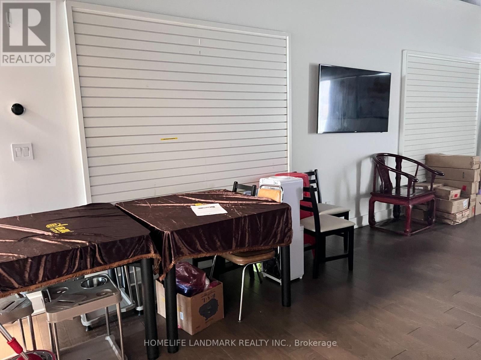 2017-18 - 8333 KENNEDY ROAD EAST Image 21