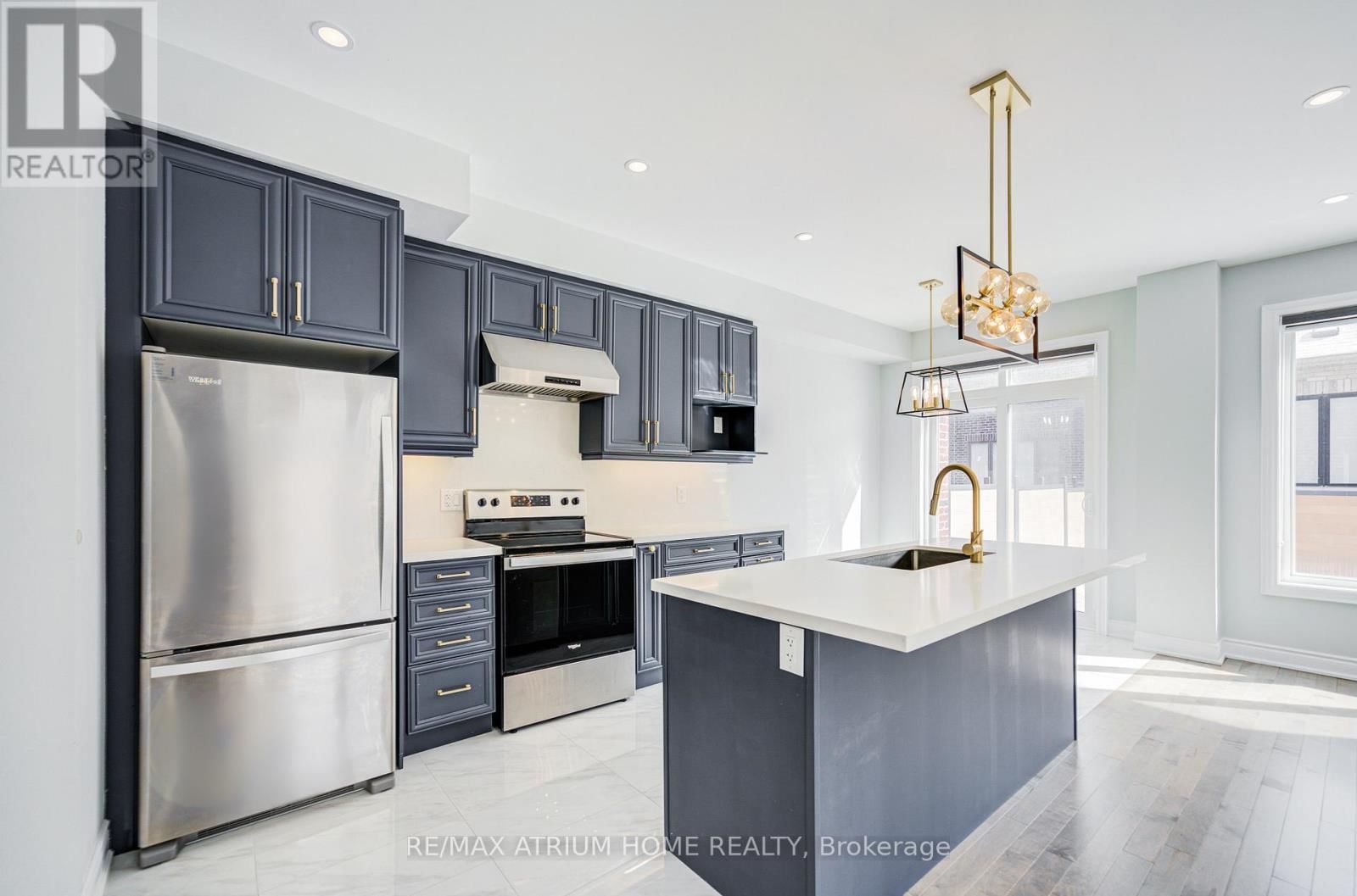 3 JESSICA ANTONELLA STREET EAST Image 20