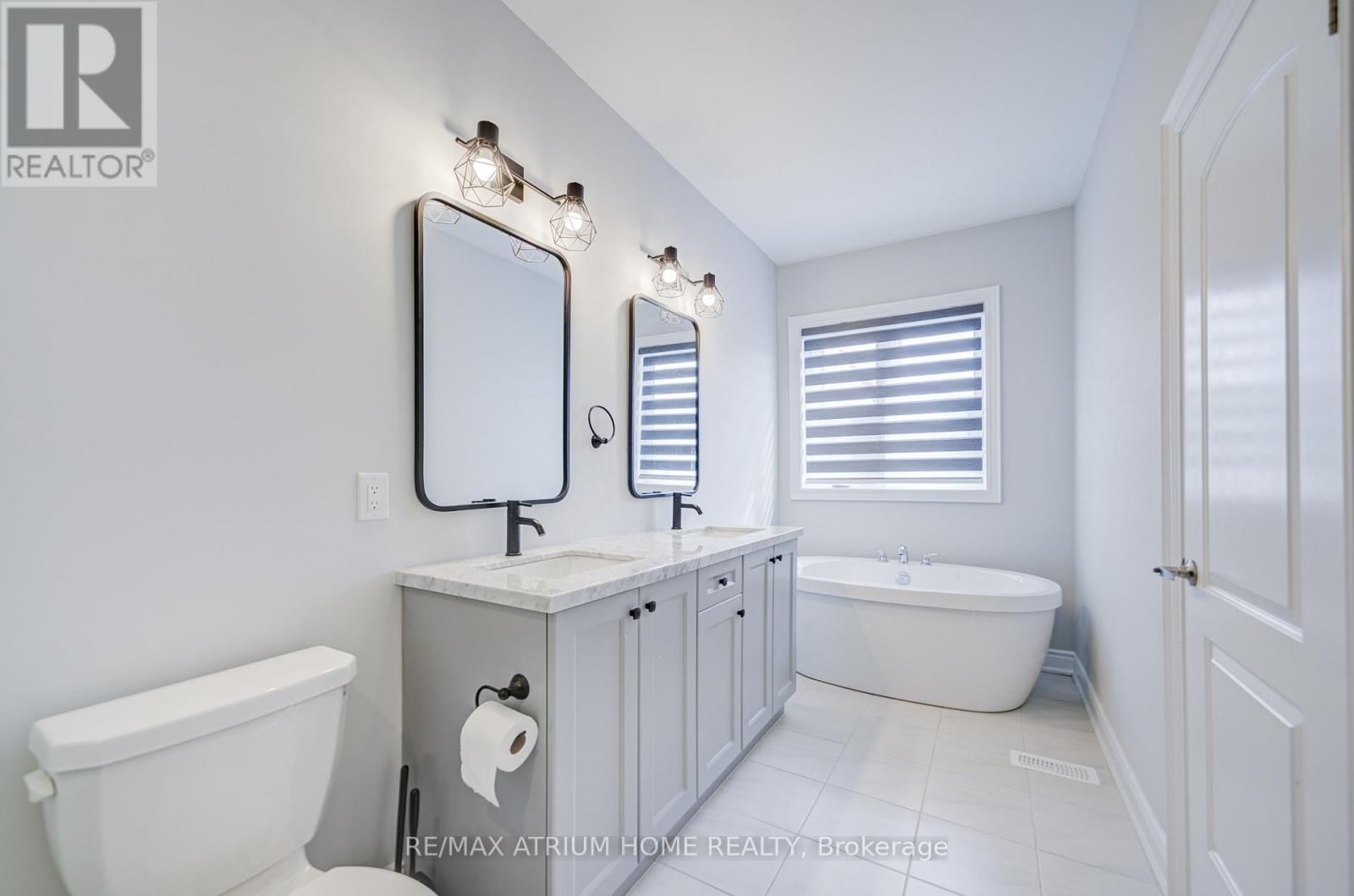 3 JESSICA ANTONELLA STREET EAST Image 30