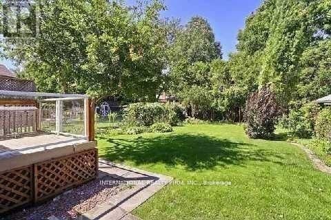 Main - 397 CENTRE STREET EAST Image 15