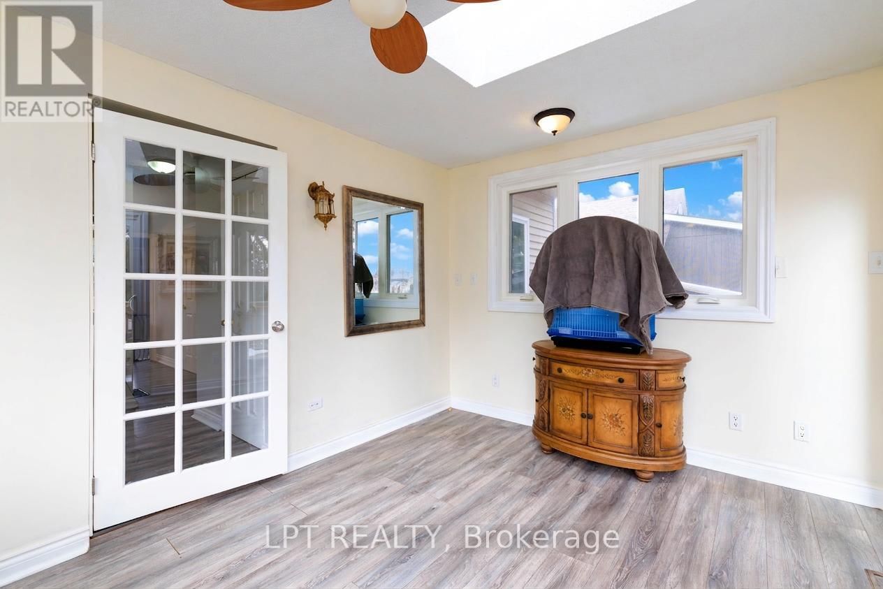 11 HARDWOOD DRIVE Image 9