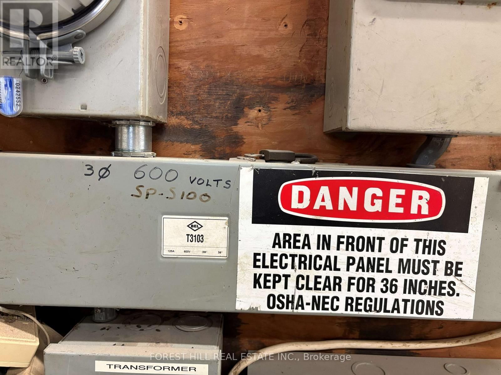 7 - 90 ESNA PARK DRIVE Image 39