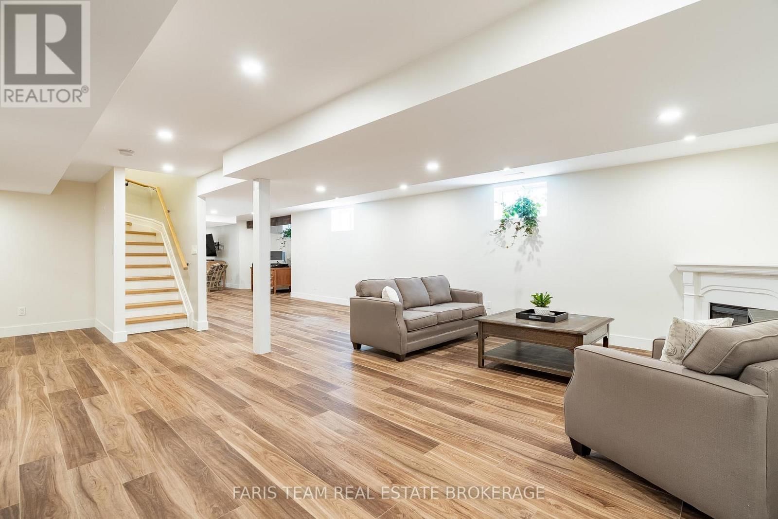 1986 FOREST VALLEY DRIVE Image 30