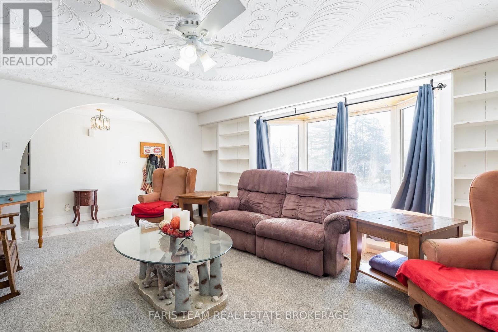 706 JAMES STREET Image 11