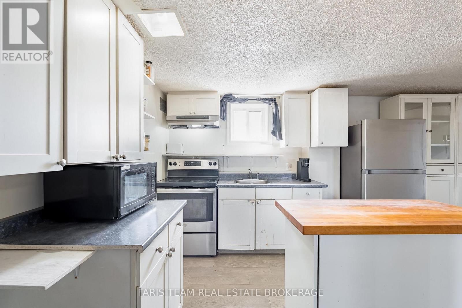 706 JAMES STREET Image 23