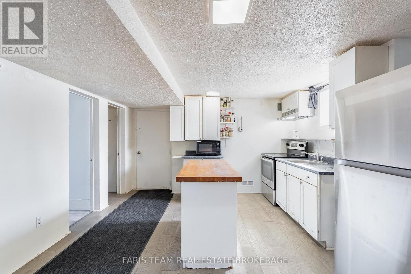 706 JAMES STREET Image 24