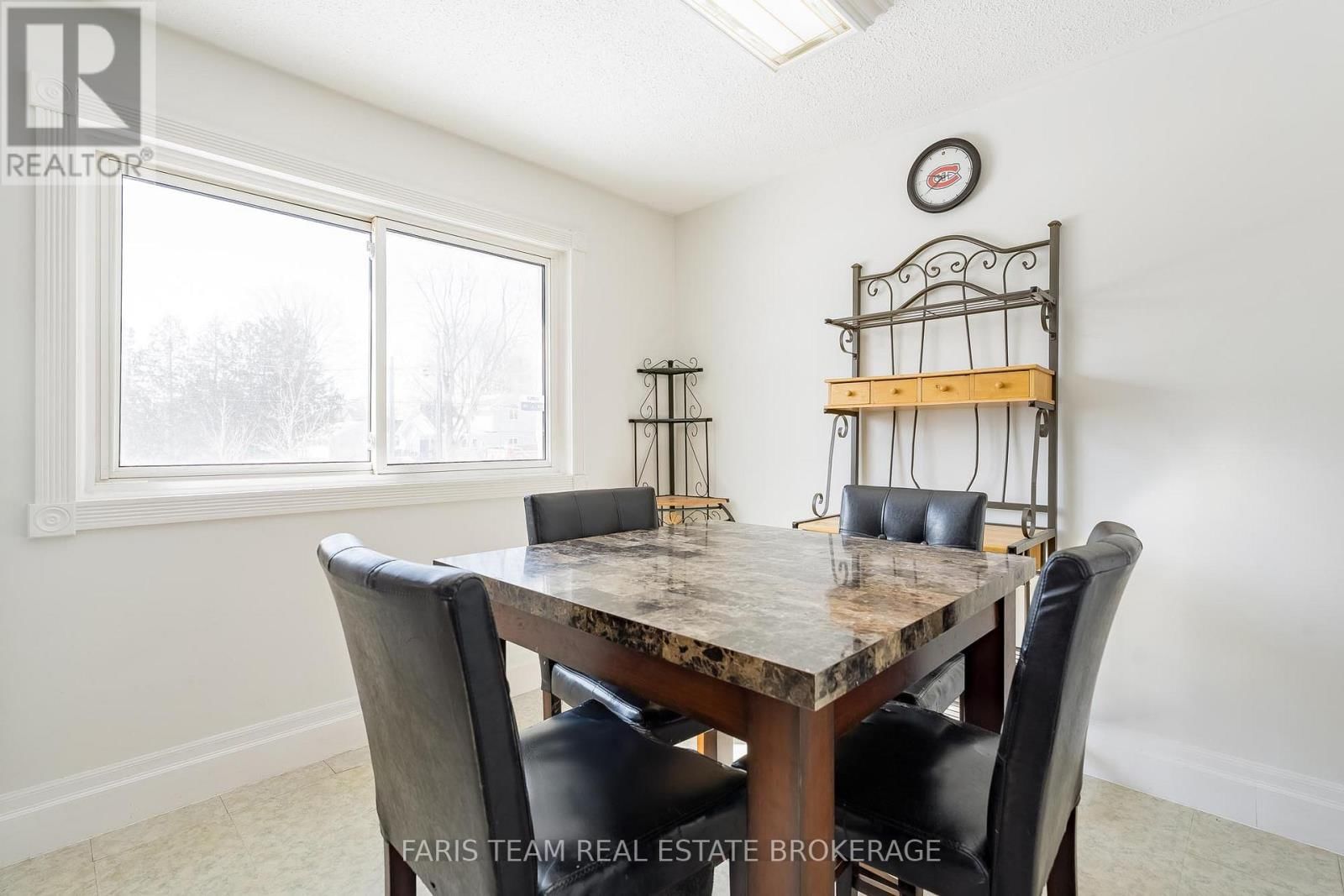 706 JAMES STREET Image 9