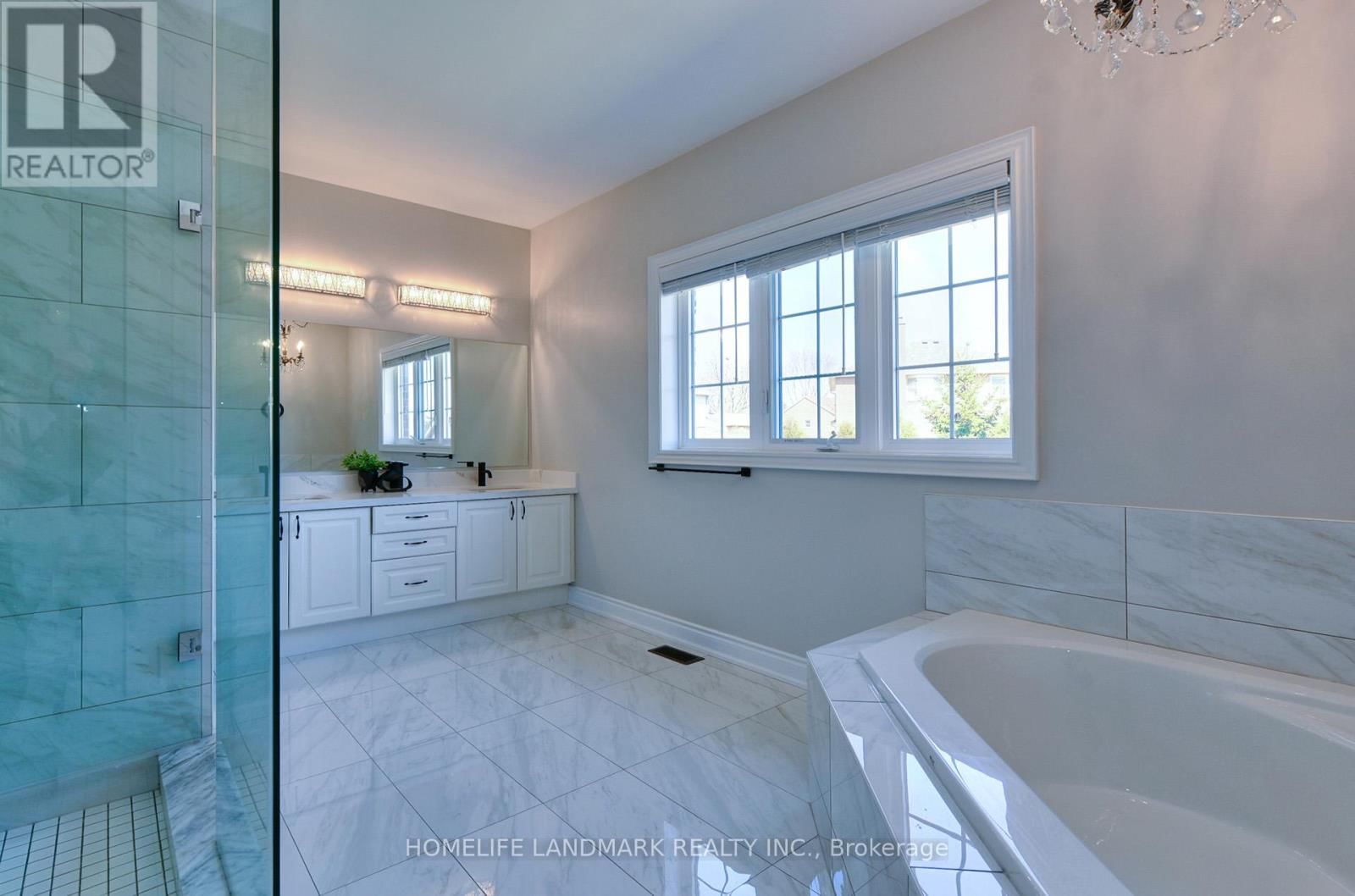 115 MITCHELL PLACE Image 20