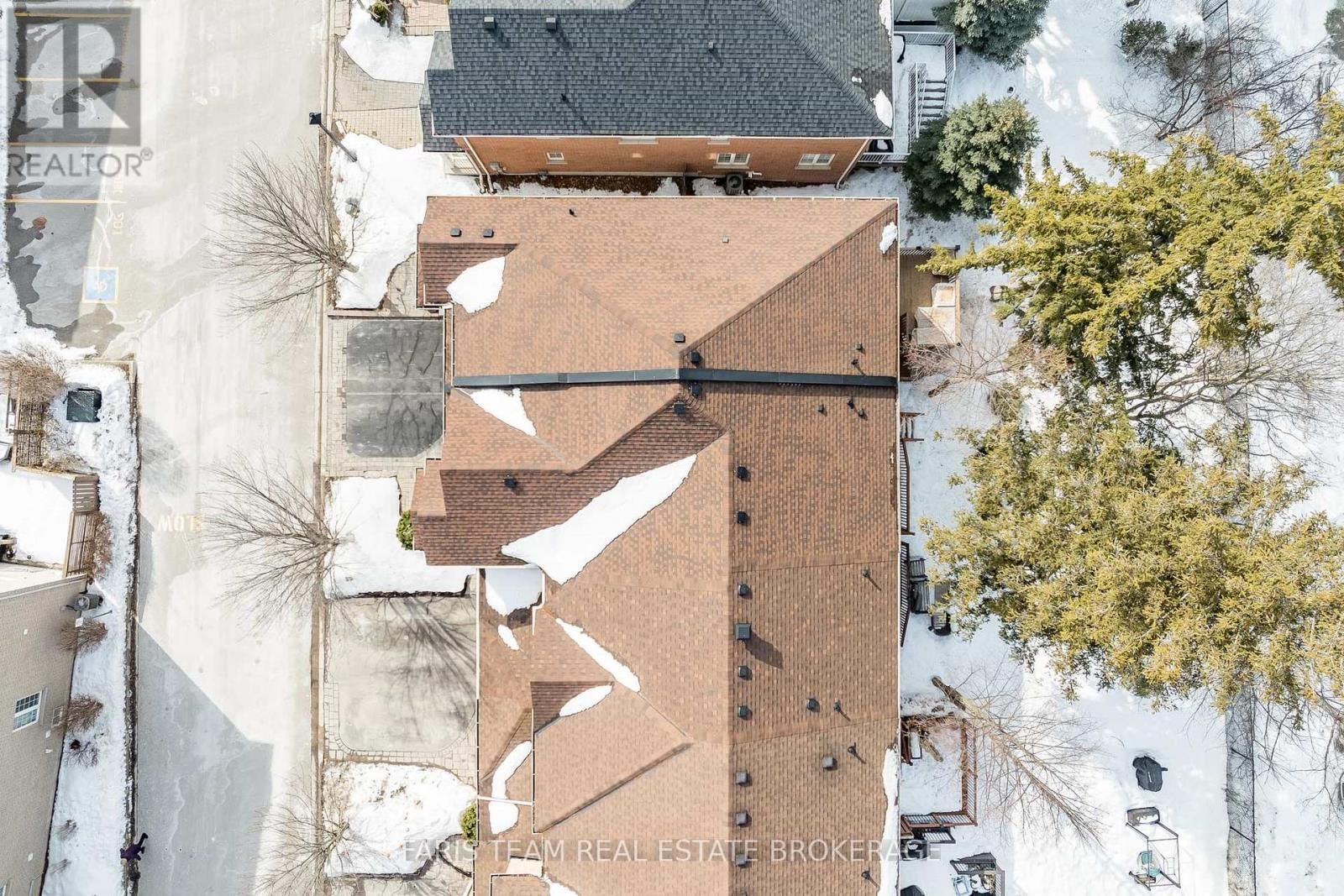 272 TOM TAYLOR CRESCENT Image 23