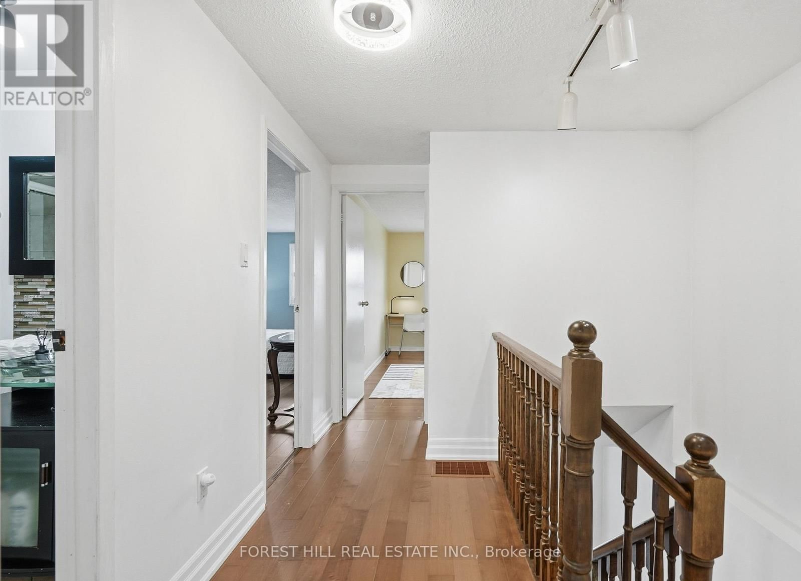 26 LAUREL VALLEY COURT Image 15