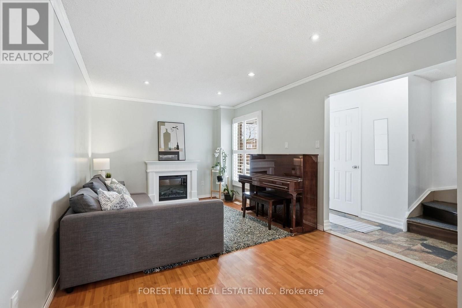 26 LAUREL VALLEY COURT Image 6