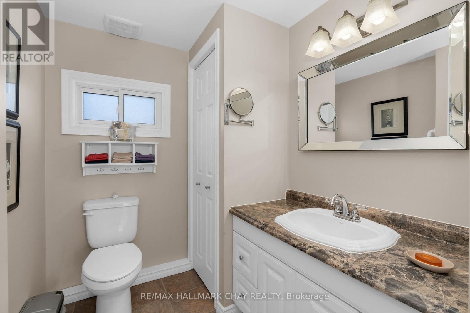 42 - 4976 25TH SIDEROAD Image 11