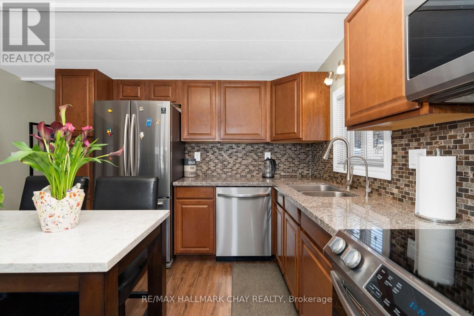 42 - 4976 25TH SIDEROAD Image 6