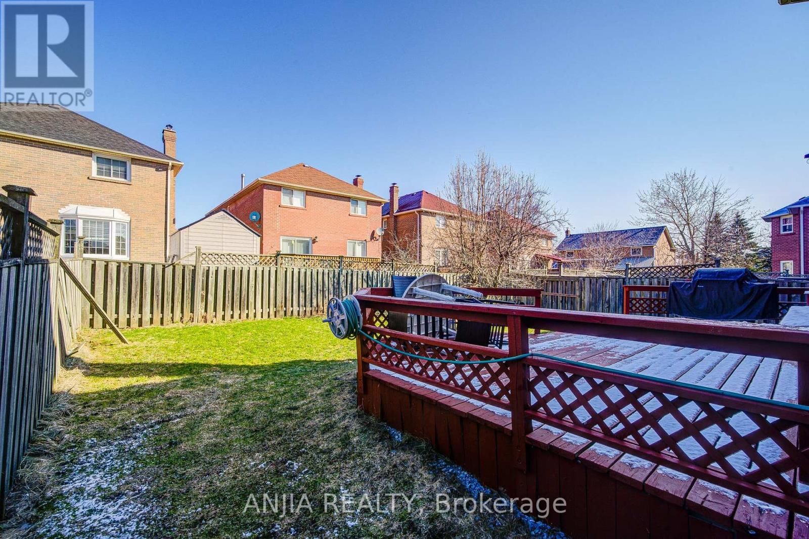 34 BAYLAWN DRIVE Image 47