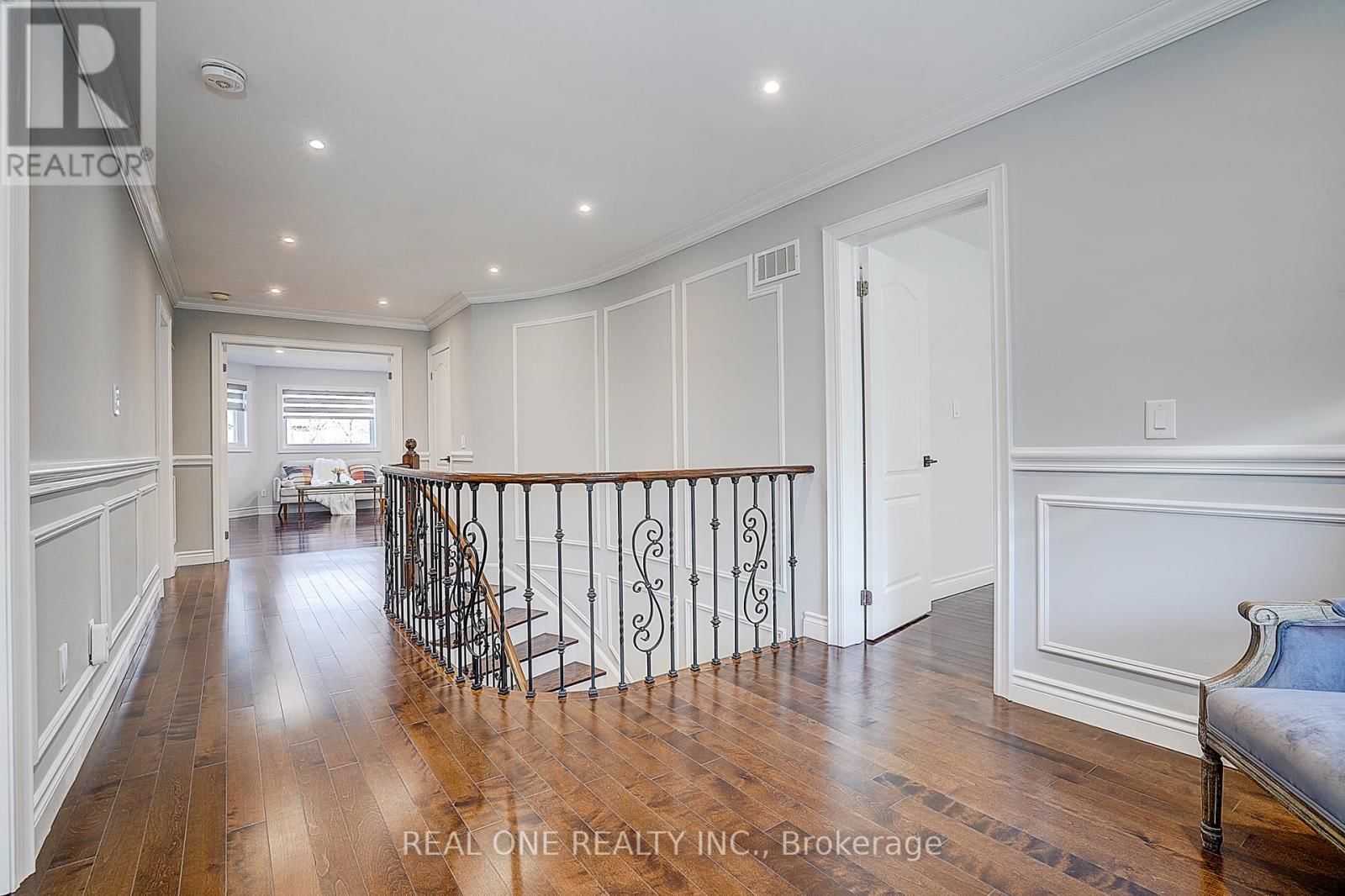 4 CASSON PLACE Image 15