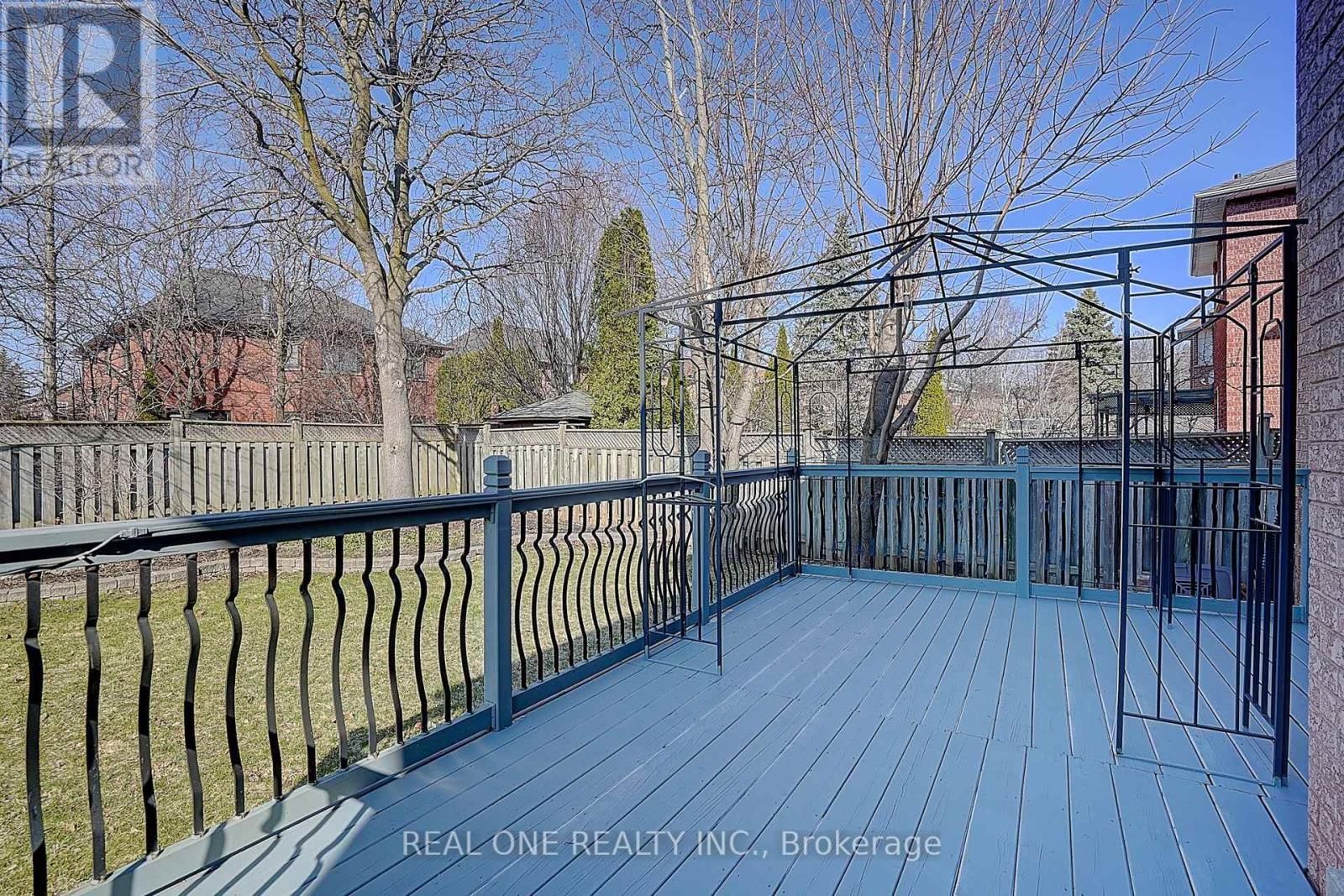 4 CASSON PLACE Image 38