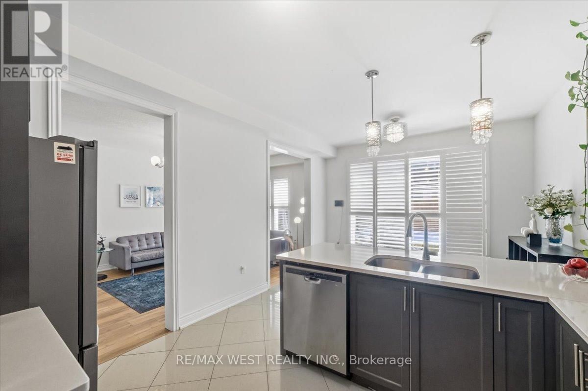 75 MORRISON AVENUE Image 13