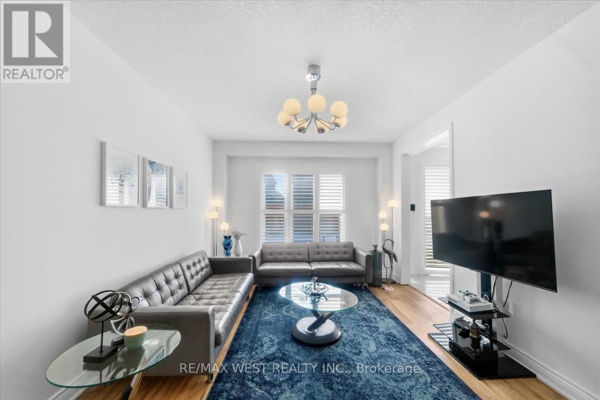 75 MORRISON AVENUE Image 18