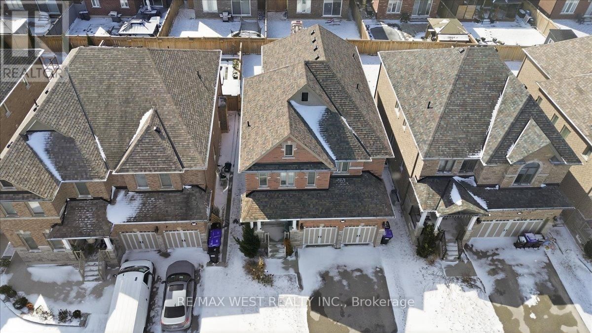 75 MORRISON AVENUE Image 37