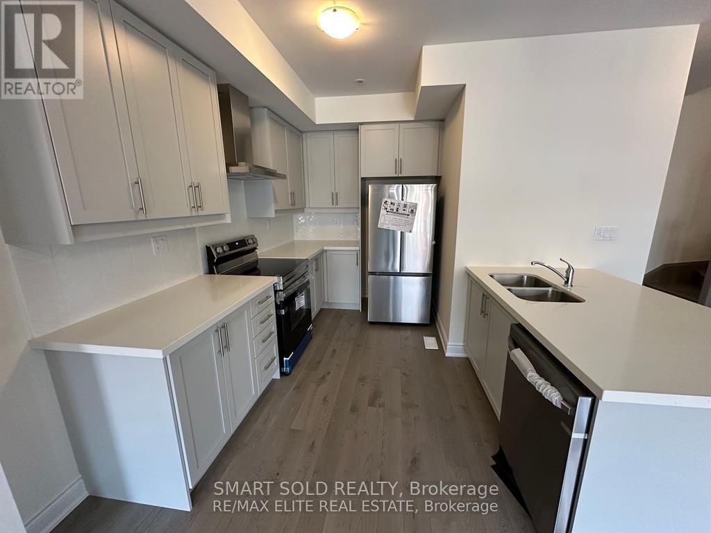 10 GRIFFITH ST STREET Image 8