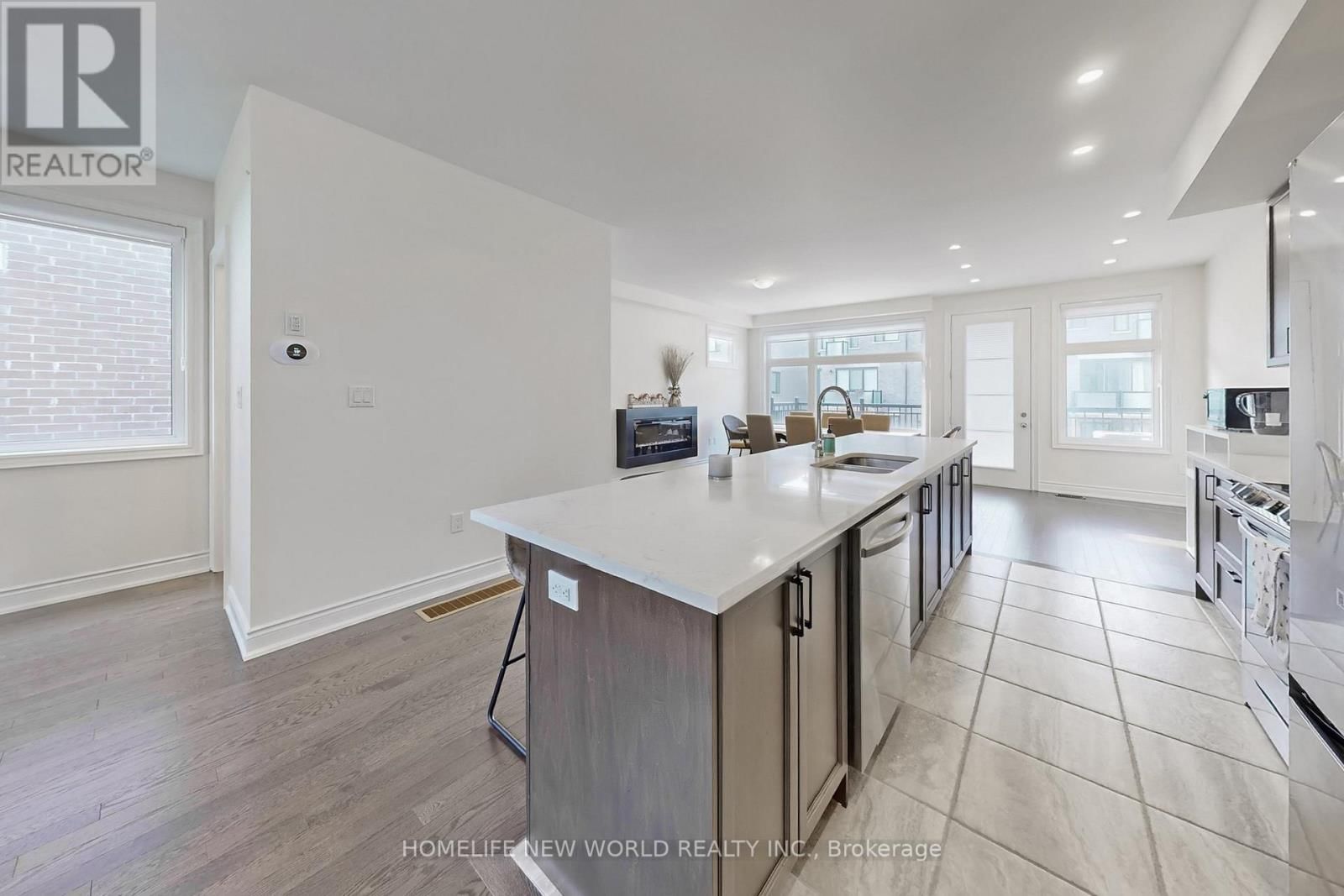 18 BENNINGTON ROAD Image 13