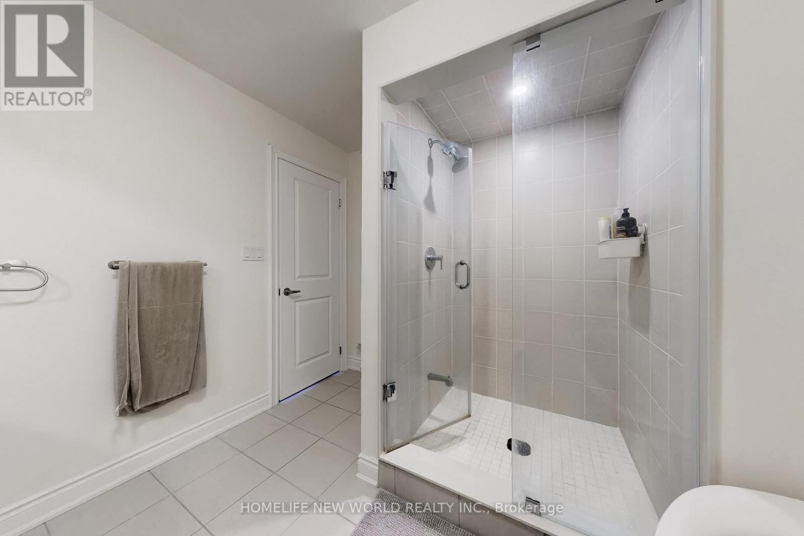 18 BENNINGTON ROAD Image 25