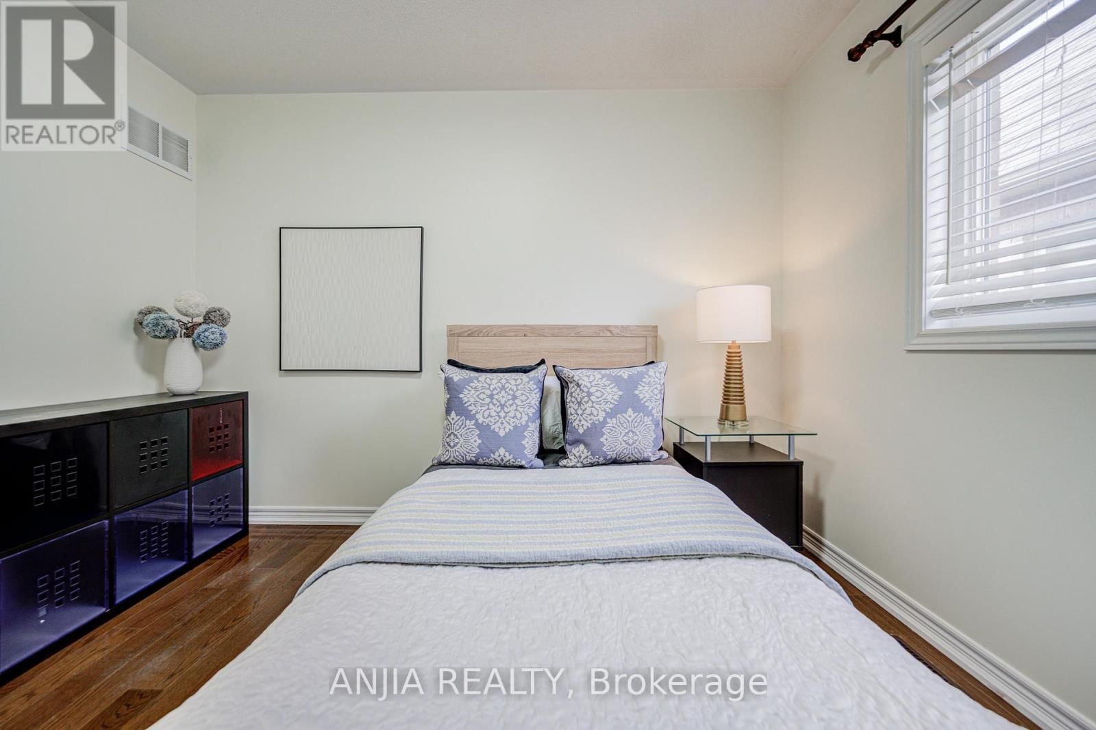 409 WILLIAMSON ROAD Image 31