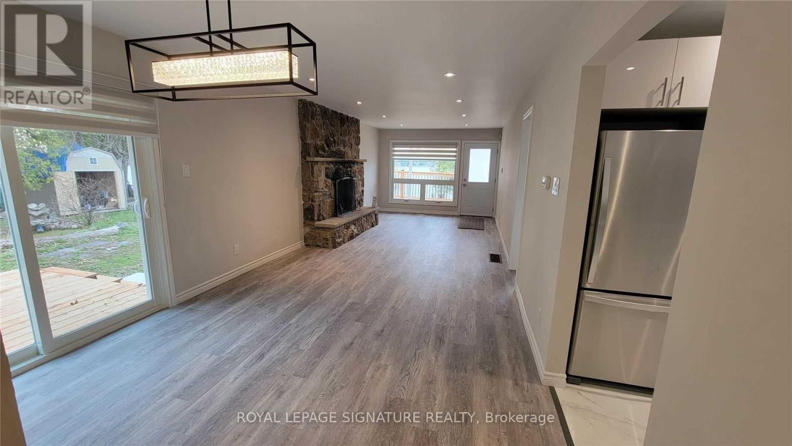 1 - 5749 LAKESHORE ROAD Image 12