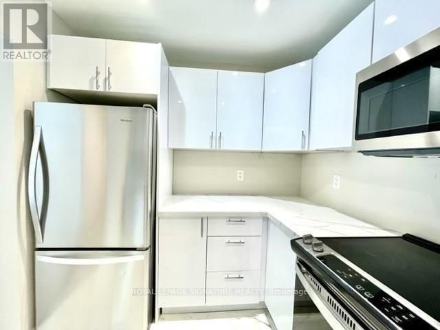 1 - 5749 LAKESHORE ROAD Image 7