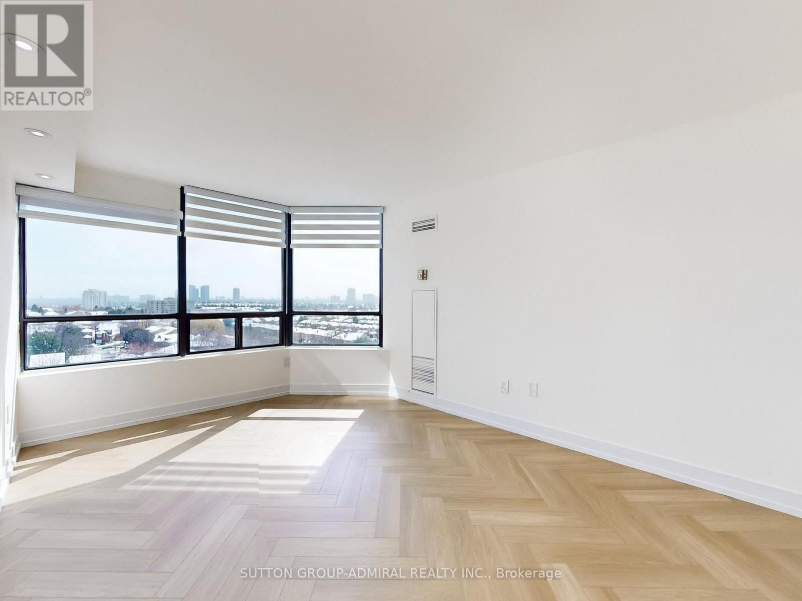 1009 - 7440 BATHURST STREET Image 22