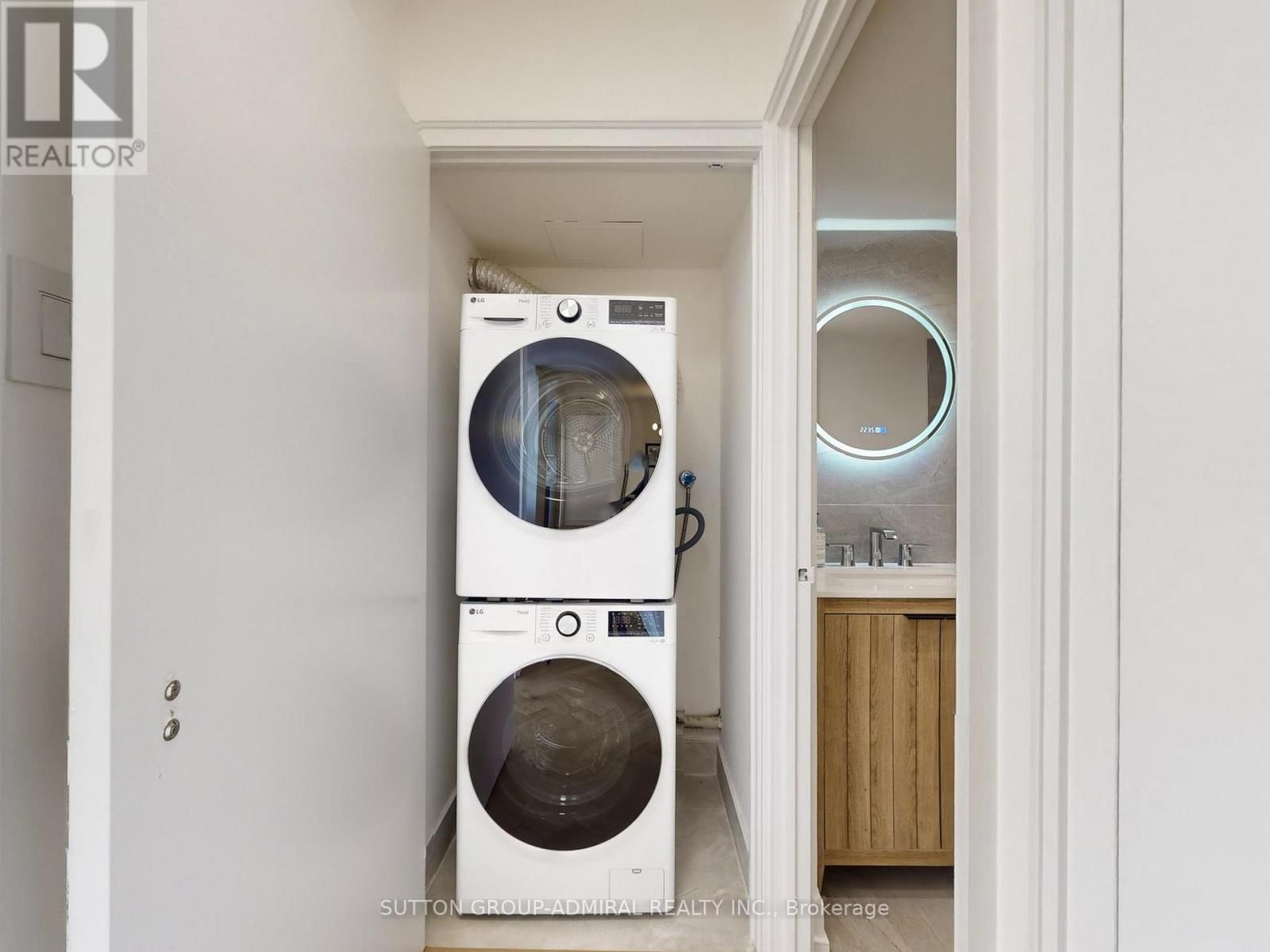 1009 - 7440 BATHURST STREET Image 31