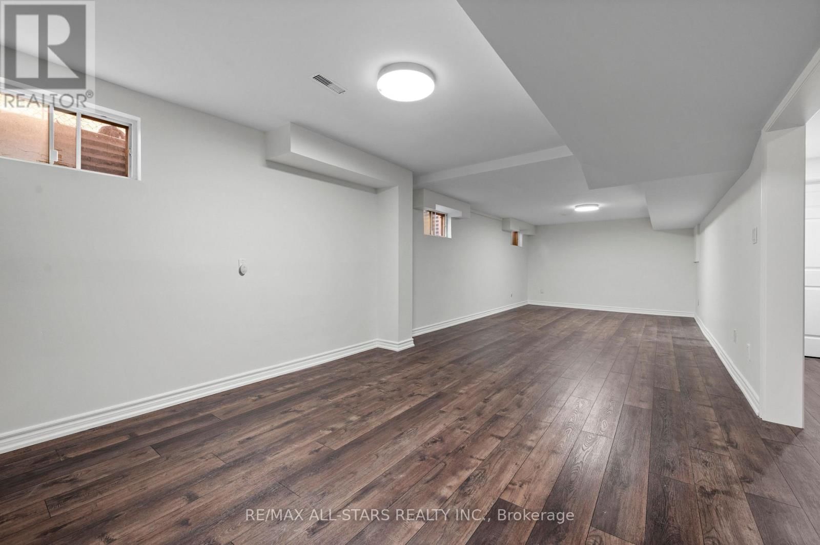 53 SMITHY STREET Image 44