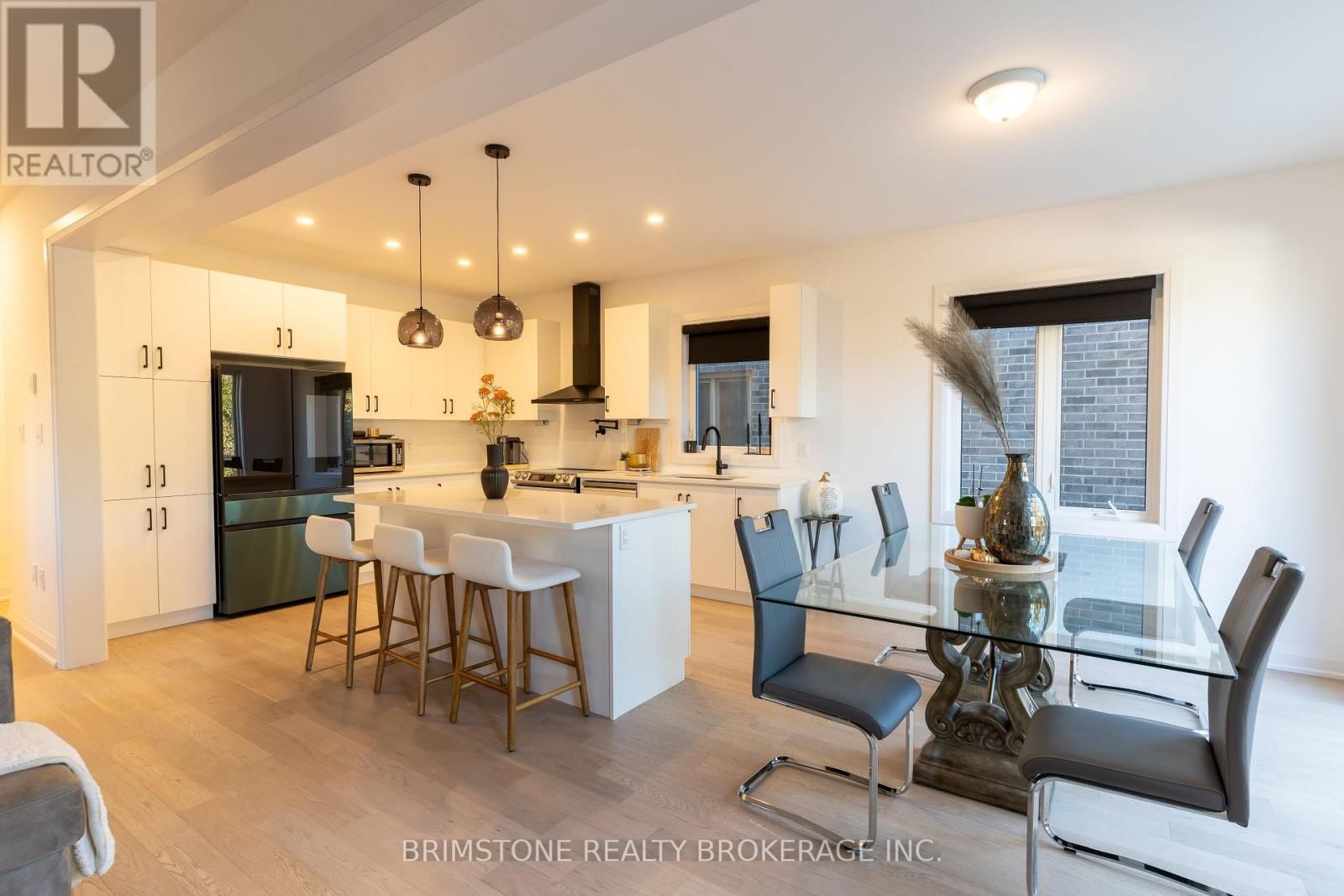 119 GRAY AVENUE Image 10