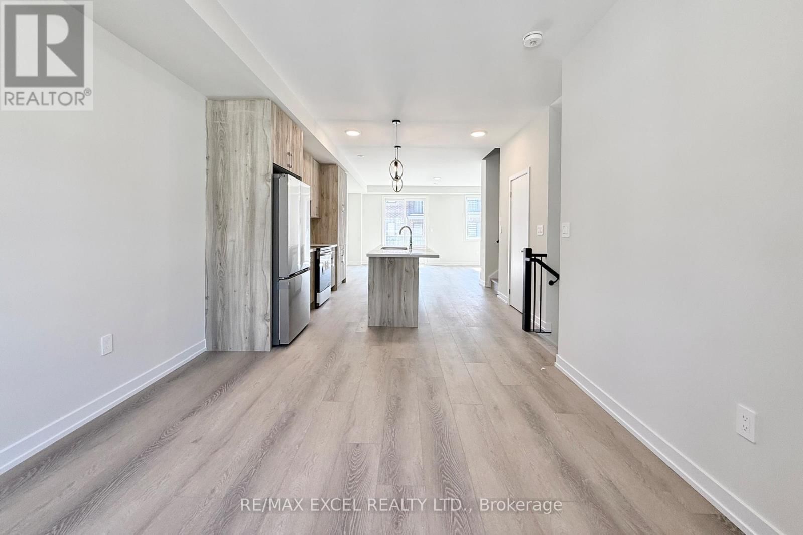 28 BULLATA LANE Image 8